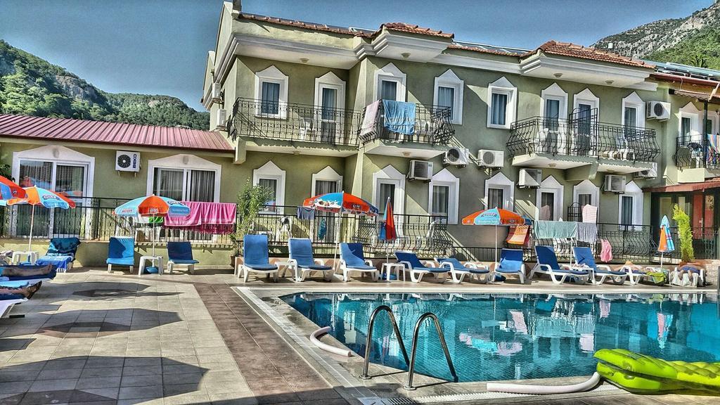 אולודניץ Taner Otel מראה חיצוני תמונה